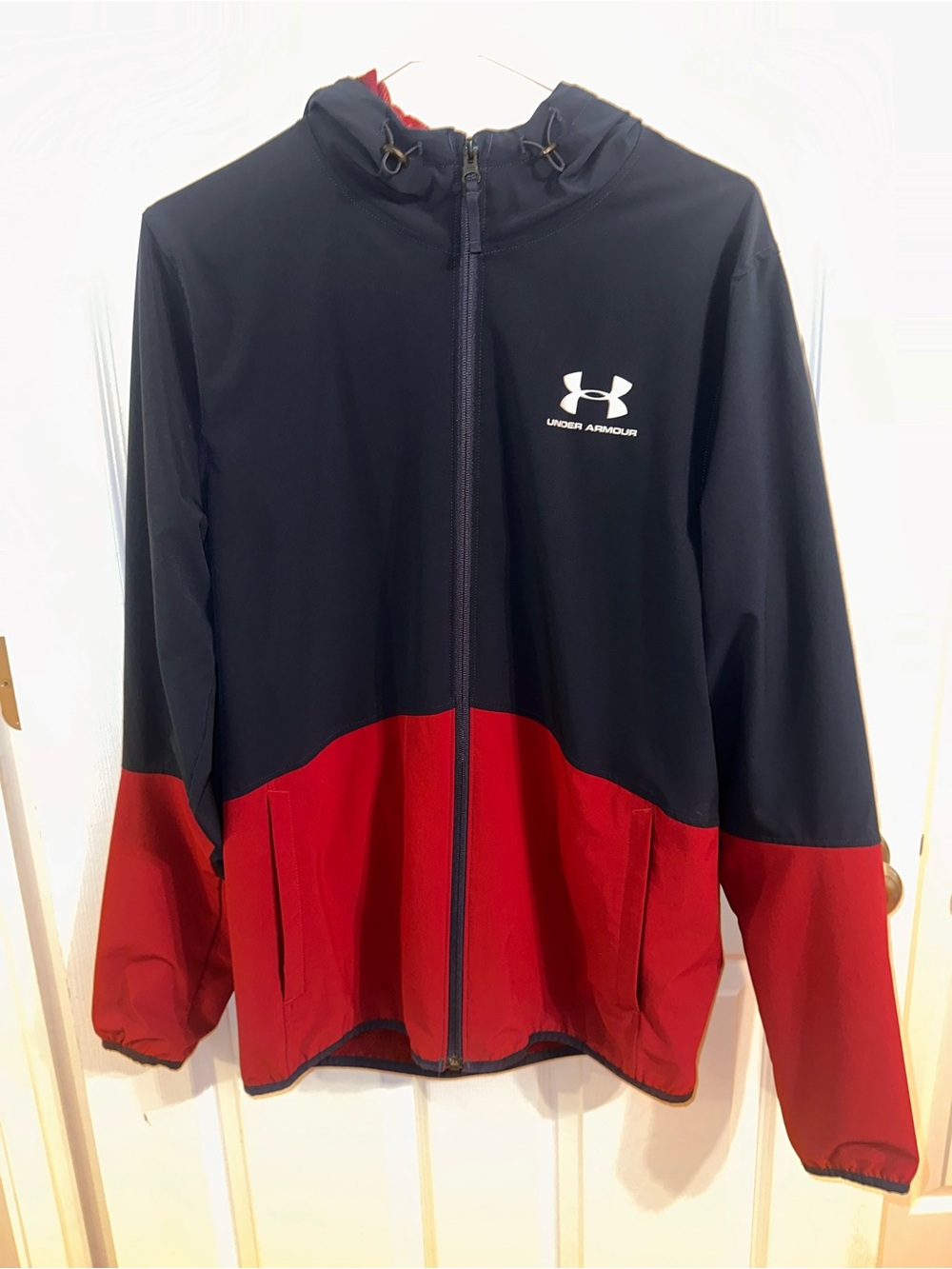 Under Armour HeatGear Hooded Windbreaker Jacket Blue Red Full Zip Men’s Small